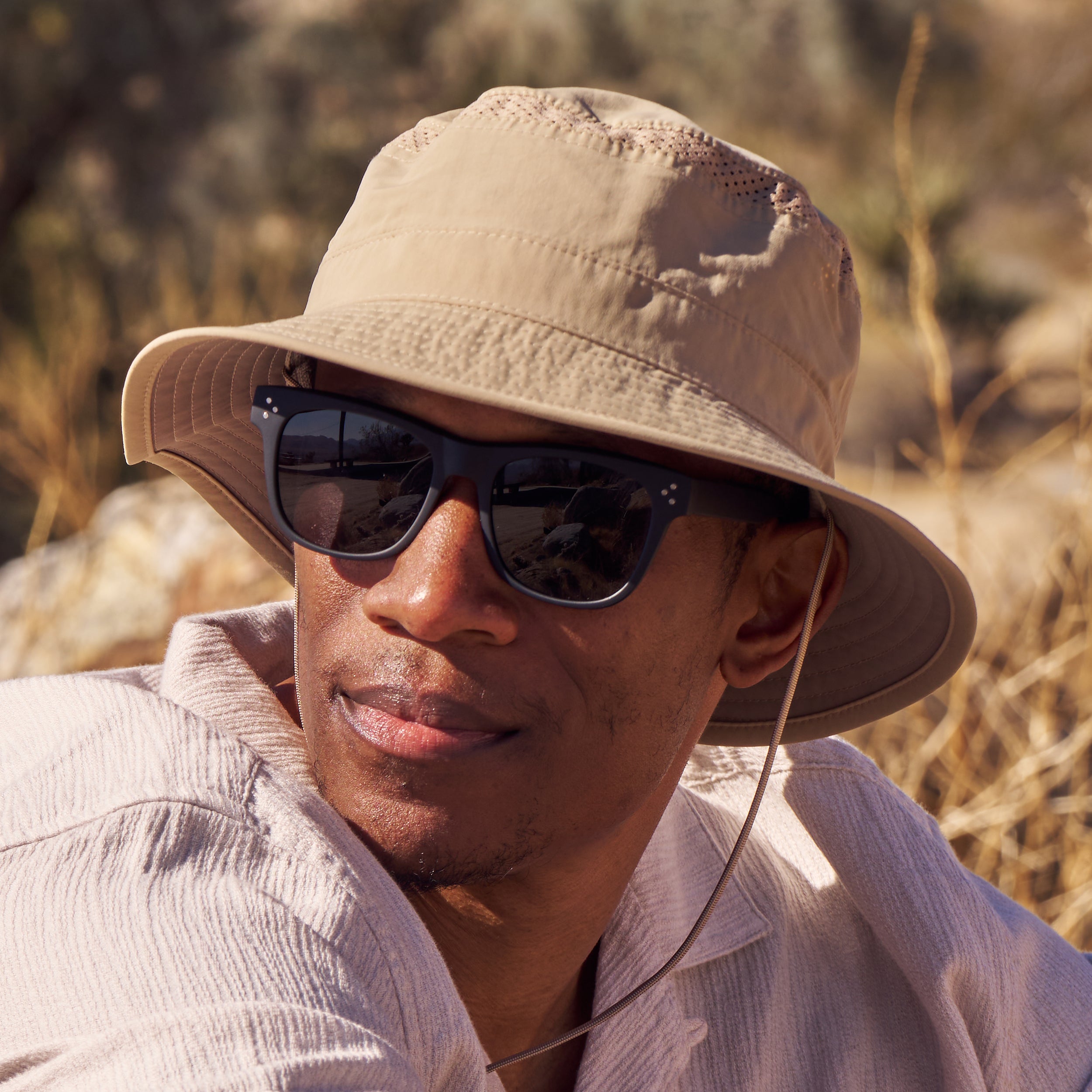 hat goggles Sunday Afternoons Solar Bucket Bluestone Terrain / L